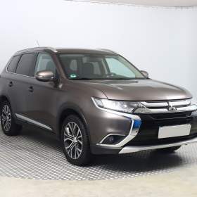 Mitsubishi Outlander 2.2 DI- D / 19620481