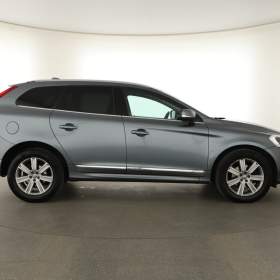 Foto inzerátu Volvo XC60 D4