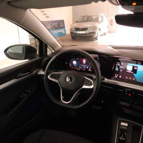 Foto inzerátu Volkswagen Golf 1.5 eTSI