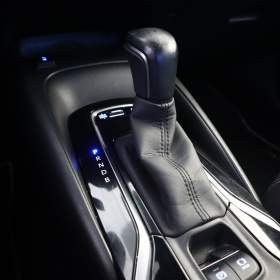 Foto inzerátu Toyota Corolla 1.8 Hybrid