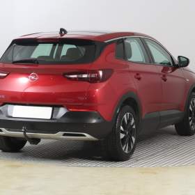 Foto inzerátu Opel Grandland 1.5 CDTI