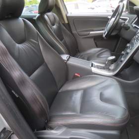 Foto inzerátu Volvo XC60 D5