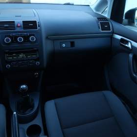 Foto inzerátu Volkswagen Touran 1.6 TDI