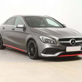 Mercedes- Benz CLA 200 CDI / 19624311