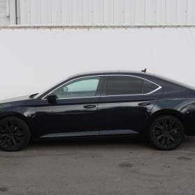 Foto inzerátu Škoda Superb 1.5 TSI