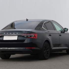 Foto inzerátu Škoda Superb 1.5 TSI