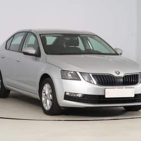 Škoda Octavia 1.5 TSI / 19624336