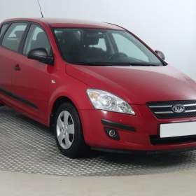 Kia Ceed 1.4 CVVT / 19624360