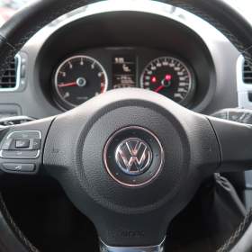 Foto inzerátu Volkswagen Polo 1.2 12V