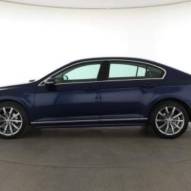 Foto inzerátu Volkswagen Passat 2.0 TDI