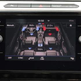 Foto inzerátu Volkswagen Passat 2.0 TDI