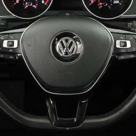 Foto inzerátu Volkswagen Passat 2.0 TDI