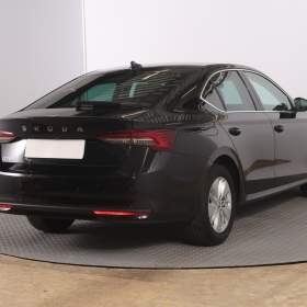 Foto inzerátu Škoda Octavia 1.5 TSI mHEV