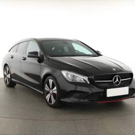 Mercedes- Benz CLA 180 CDI / 19625618