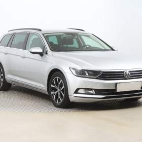 Volkswagen Passat 2.0 TDI / 19625651