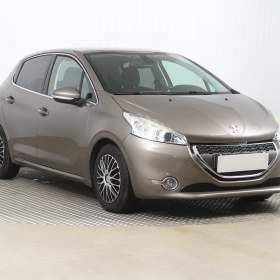 Peugeot 208 1.4 VTi / 19625664