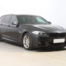 BMW Řada 5 530d xDrive / 19625679