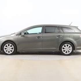 Foto inzerátu Toyota Avensis 2.0 D-4D