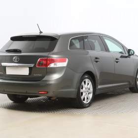 Foto inzerátu Toyota Avensis 2.0 D-4D