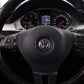 Foto inzerátu Volkswagen Passat 2.0 TDI