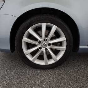 Foto inzerátu Volkswagen Passat 2.0 TDI