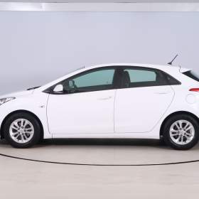 Foto inzerátu Hyundai i30 1.6 MPI