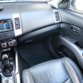 Foto inzerátu Peugeot 4007 2.2 HDI