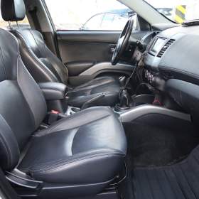 Foto inzerátu Peugeot 4007 2.2 HDI