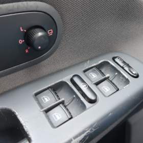 Foto inzerátu Volkswagen Sharan 1.9 TDI