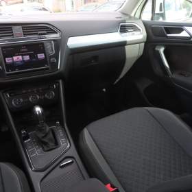 Foto inzerátu Volkswagen Tiguan 2.0 TDI