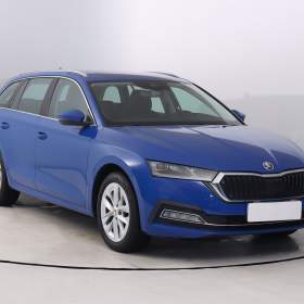 Fotka k inzerátu Škoda Octavia 1.5 TSI / 19520125