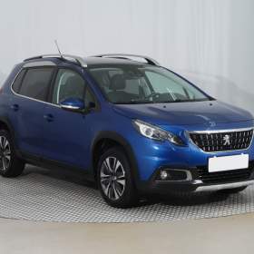 Fotka k inzerátu Peugeot 2008 1.2 PureTech / 19627438