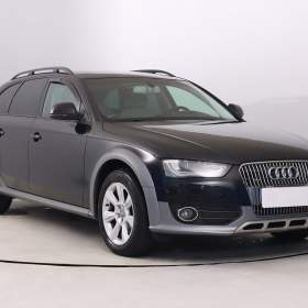 Audi A4 Allroad 2.0 TDI / 19627305
