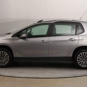 Foto inzerátu Peugeot 2008 1.2 PureTech