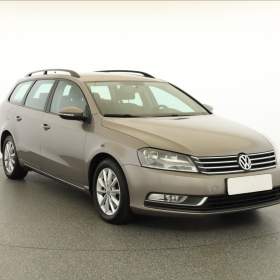 Volkswagen Passat 2.0 TDI / 19627513