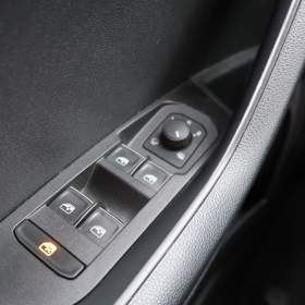 Foto inzerátu Škoda Karoq 1.5 TSI