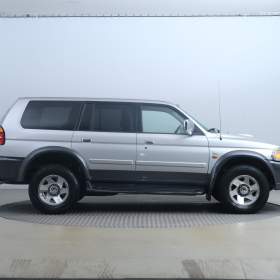 Foto inzerátu Mitsubishi Pajero Sport 2.5 TD