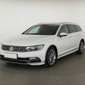 Foto inzerátu Volkswagen Passat 2.0 TDI