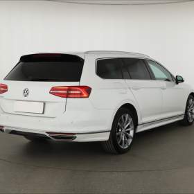 Foto inzerátu Volkswagen Passat 2.0 TDI