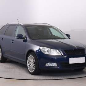 Fotka k inzerátu Škoda Octavia 1.2 TSI / 19624336