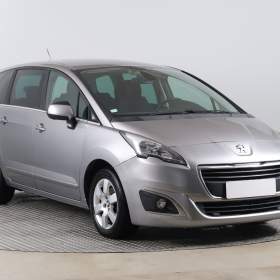 Foto inzerátu Peugeot 5008 1.6 HDi