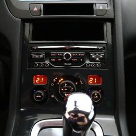 Foto inzerátu Peugeot 5008 1.6 HDi