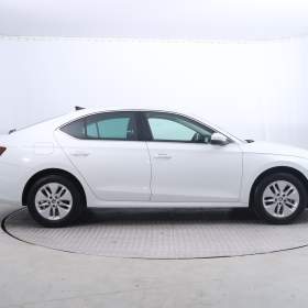 Foto inzerátu Škoda Octavia 1.5 TSI mHEV