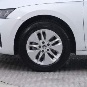 Foto inzerátu Škoda Octavia 1.5 TSI mHEV