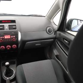Foto inzerátu Suzuki SX4 1.6 VVT