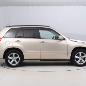 Foto inzerátu Suzuki Grand Vitara 2.0