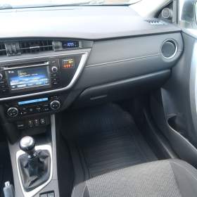 Foto inzerátu Toyota Auris 2.0 D-4D