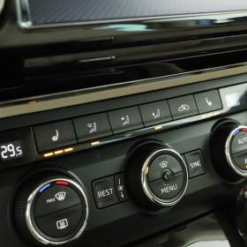 Foto inzerátu Škoda Superb 2.0 TDI