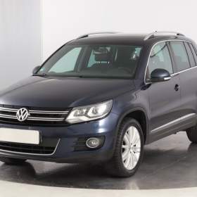 Foto inzerátu Volkswagen Tiguan 2.0 TDI