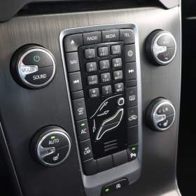 Foto inzerátu Volvo V40 2.0 D4